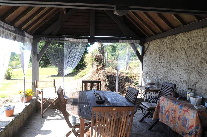 3 Bedroom Detached House For Sale - 2