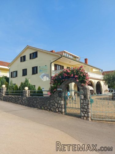 Otok Krk, SV. Vid - Miholjice, hostel 640 m2 - 2