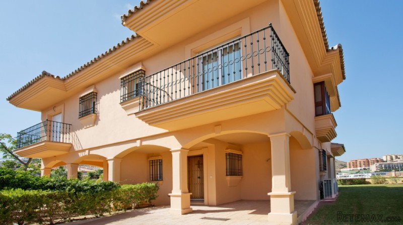 Villa For Sale In Riviera Del Sol