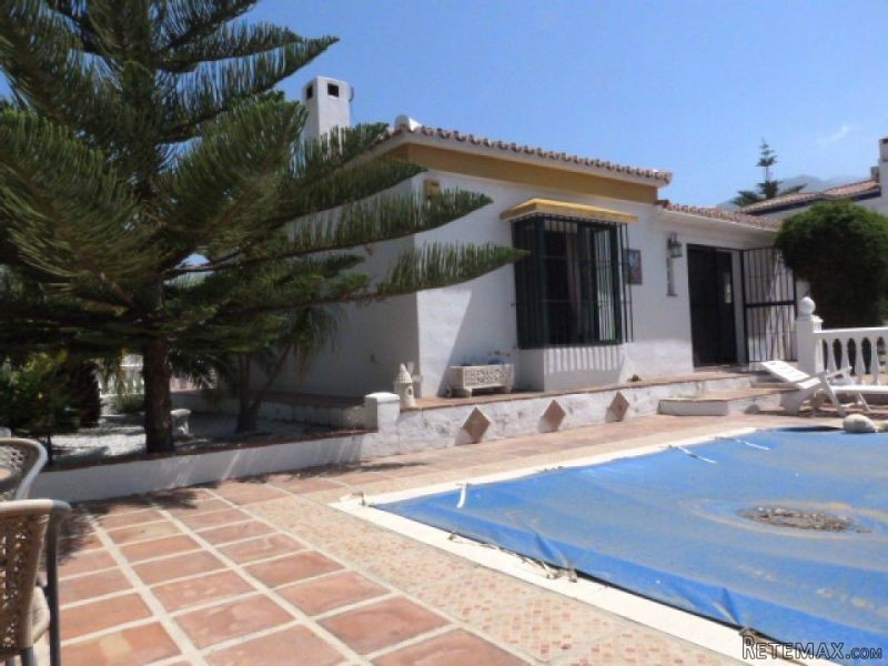4 bedroom, 2 bathroom Villa, (build 151.. - 2