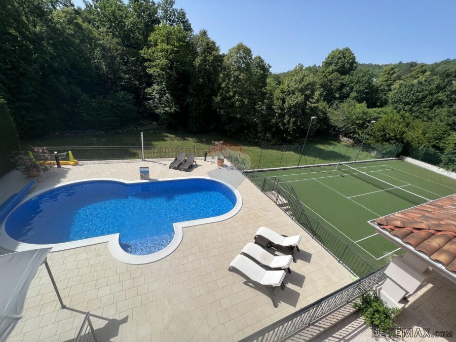 OPATIJA, POBRI- vila 697 m2 sa bazenom, teniskim terenom i o - 7