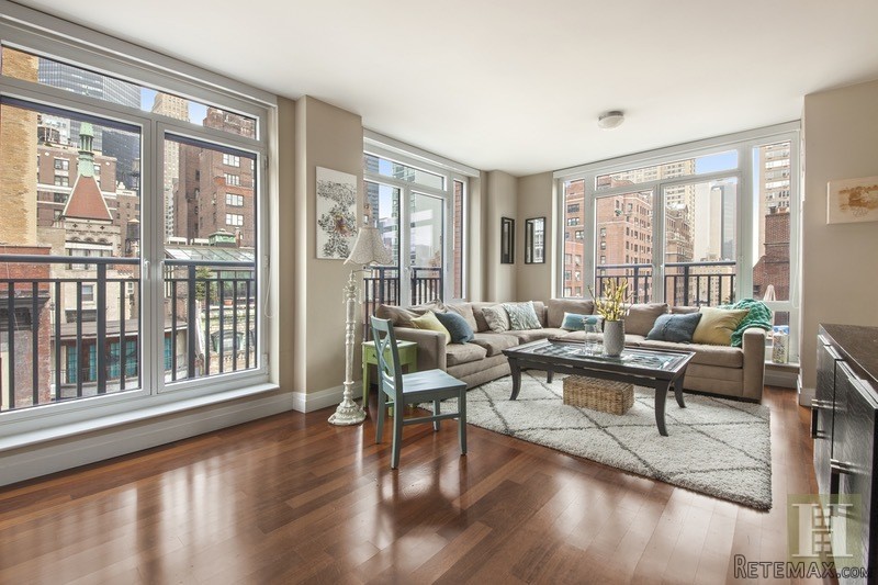 1 bedroom Apartment For Sale: 45 PARK..