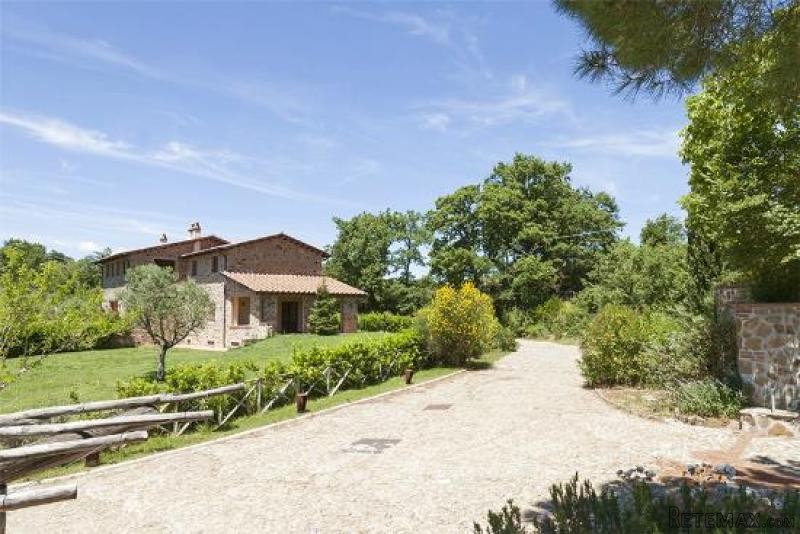 House - Tuscany - For Sale
