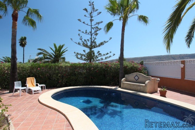 Beautiful Mediterranean style 2 bedroom villa for sale in a.. - 2
