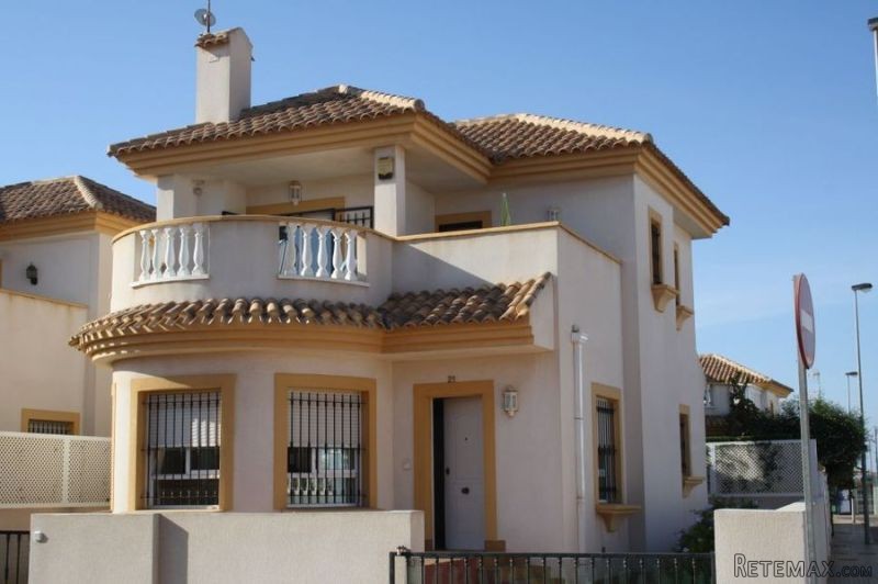 Villa for sale in El Algar