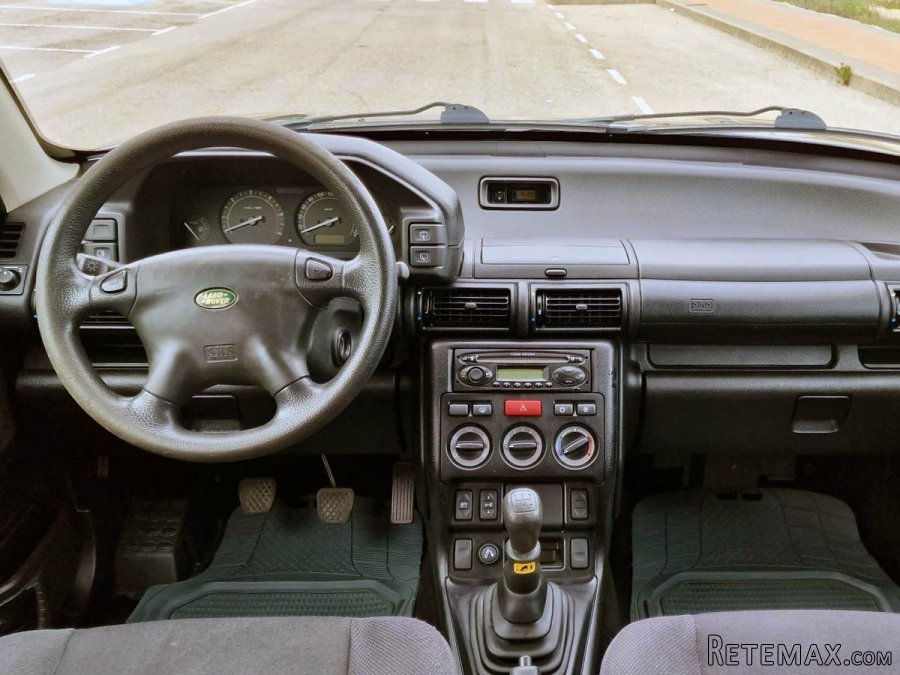 Land Rover Freelander 2.0 TD4 4x4 - 4