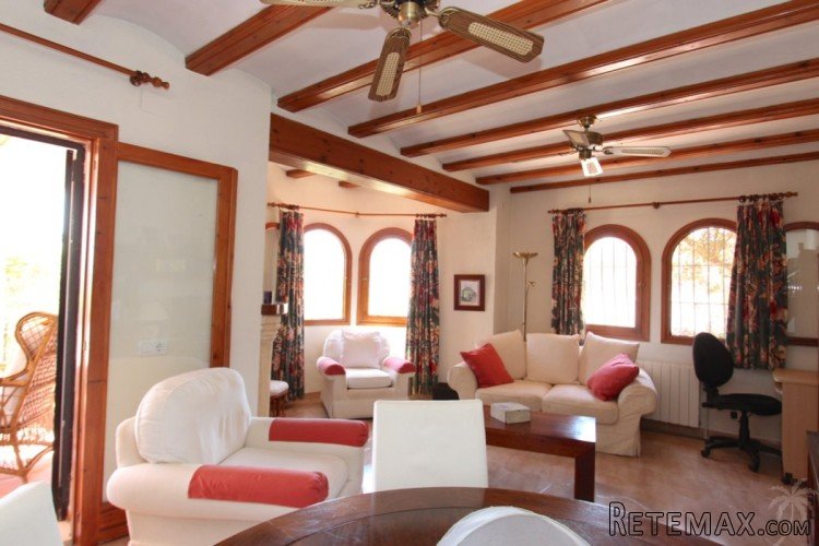 Beautiful Mediterranean style 2 bedroom villa for sale in a.. - 6