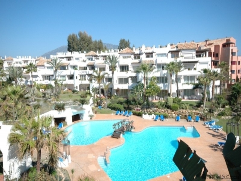 Penthouse In Ventura Del Mar For Sale..