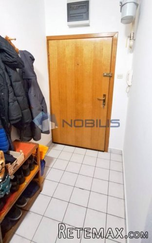 Zagreb, Vrapče, trosoban stan 61 m2 + parking mj. - 9