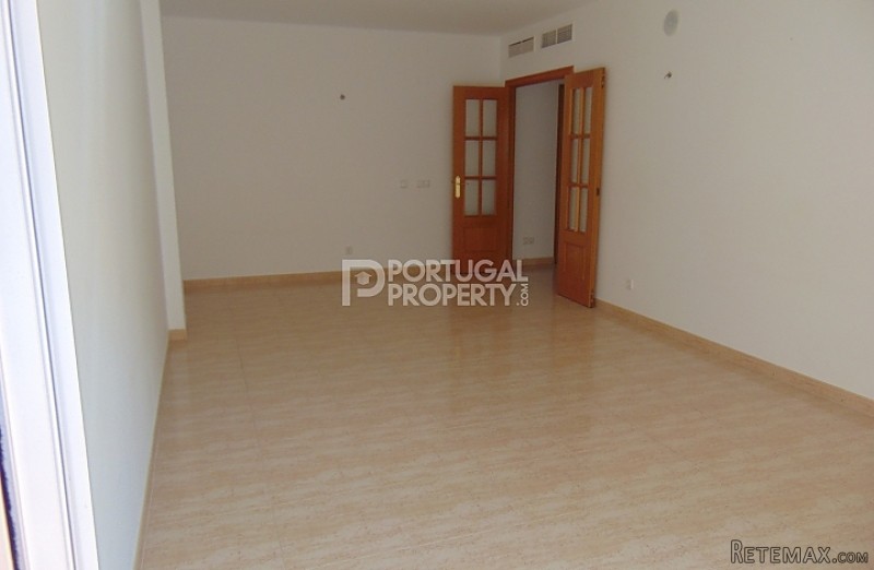 3 Bedroom Apartment in Alsakia Village.. - 2