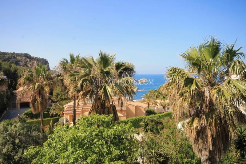 5 Bedroom Villa In Javea - 2