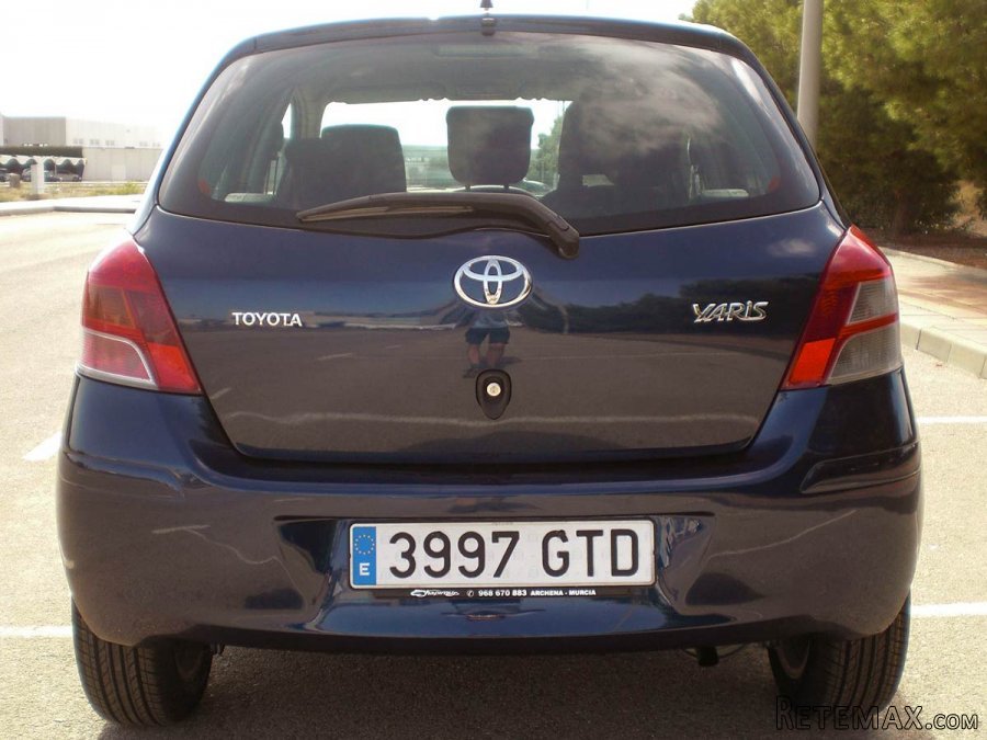 Toyota Yaris 1.0 VVTi - 5