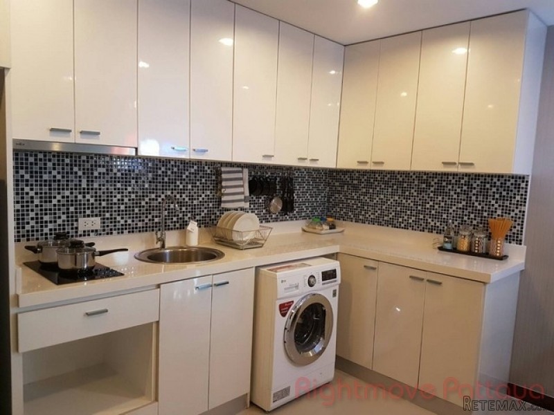 2 Bedroom Condo for sale in Na Jomtien.. - 2