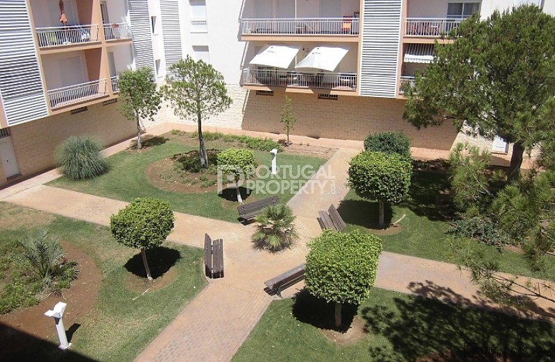 Modern And Spacious 3 Bedroom Apartment.. - 2