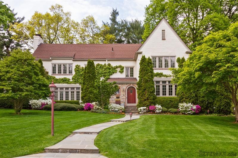 4 bedroom House For Sale: 35 Sage..