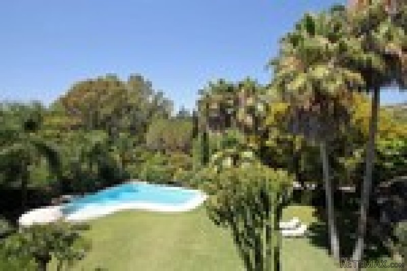 6 Bedrooms - Villa - Malaga - For Sale - 2