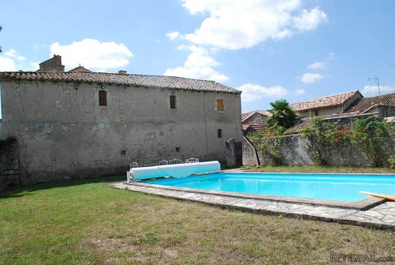 Handsome And Fully Renovated Maison De.. - 2
