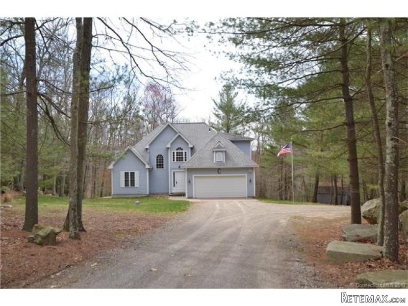 3 Bedrooms - Colonial, Contemporary -.. - 2