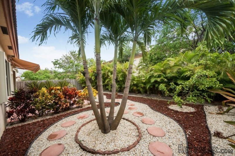 3 bedroom House For Sale: 22557 SW 94..
