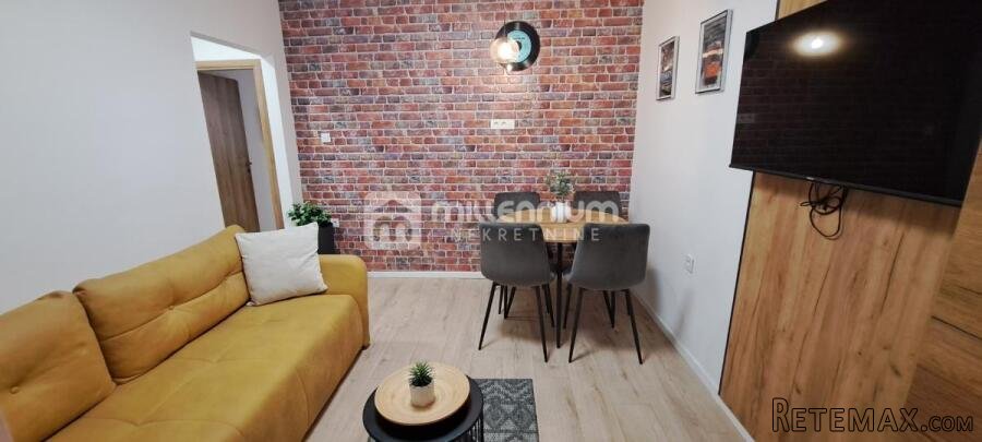 Rijeka, Centar, 82m2, dvije stambene jedinice