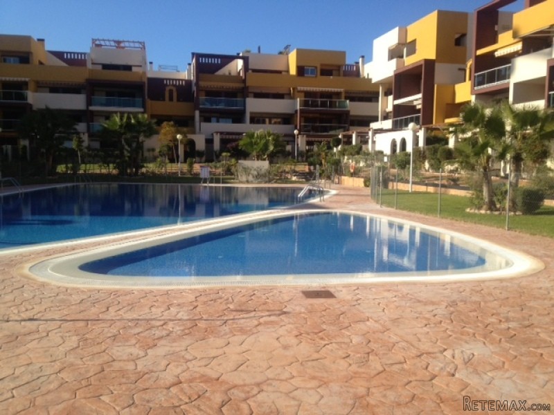 2 Bedrooms Apartment For Sale