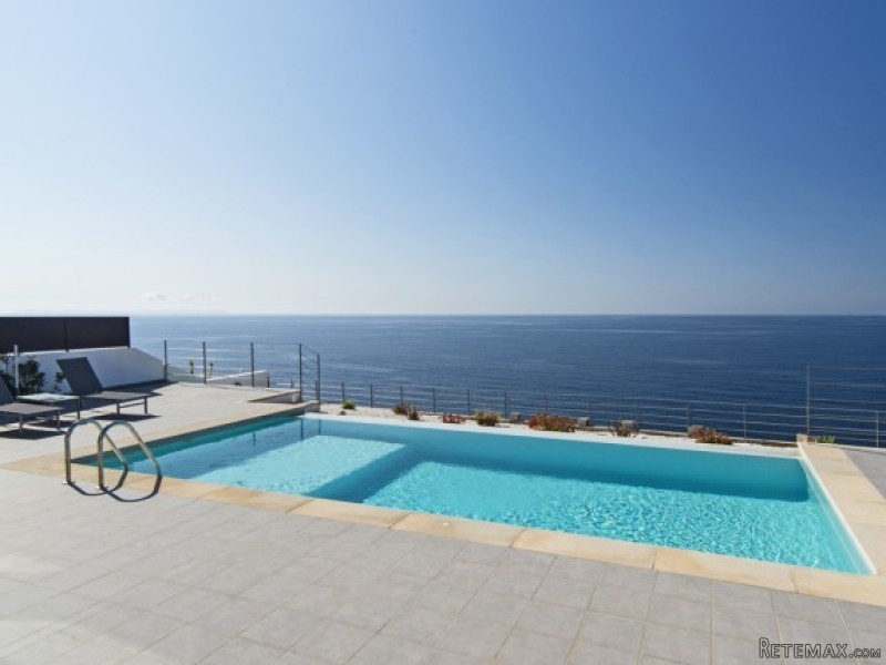 New-Built Frontline Semi-Detached Villa..
