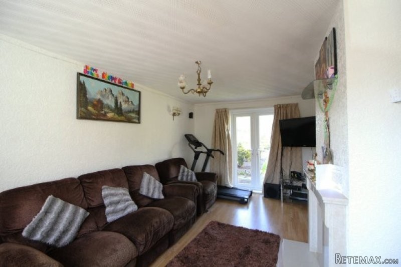 3 bedroom, Semi-detached House house.. - 2