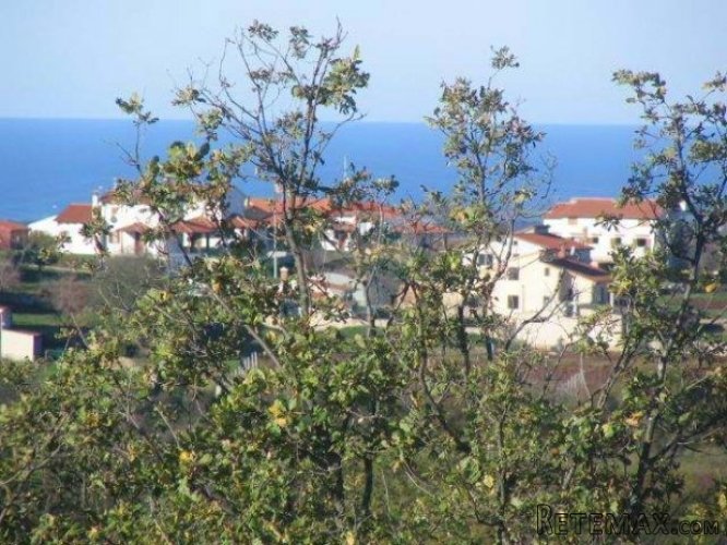 VRSAR KAMENA VILA 300M OD MORA SA TENIS TERENOM - 2