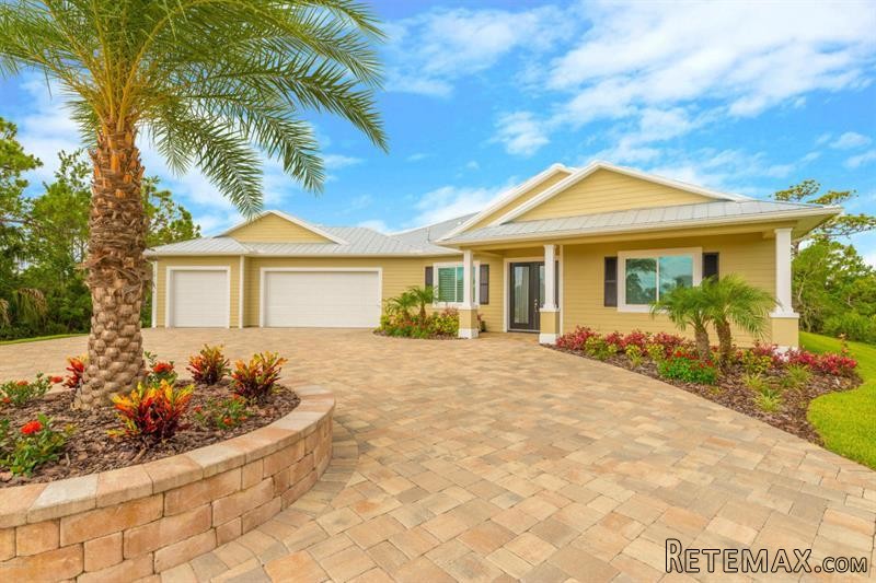 5 bedroom Detached House For Sale: 1802..