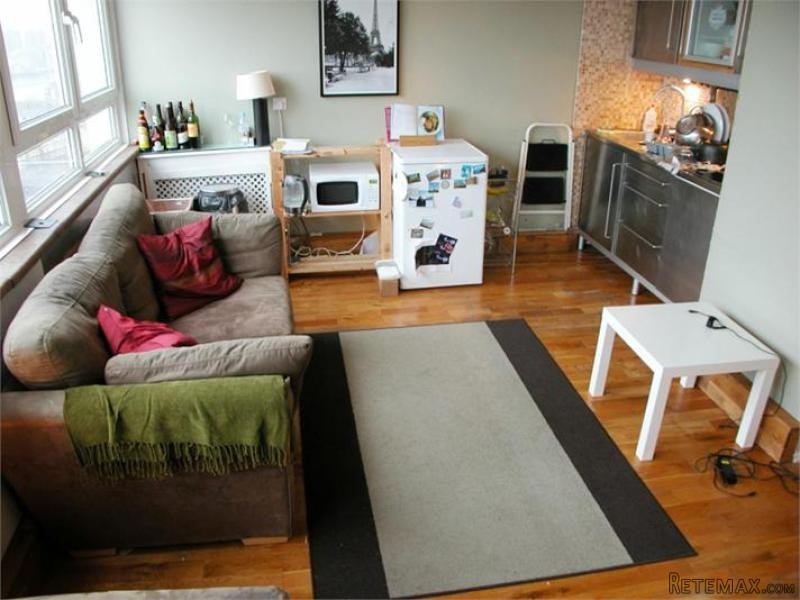 Totteridge House SW11 3QH
