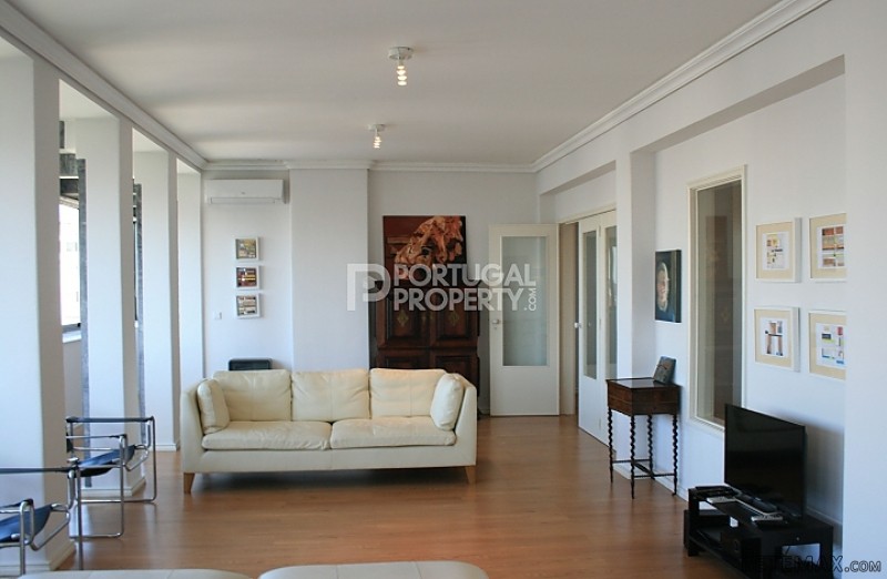 Luxury Apartment in Central Lisbon - 2