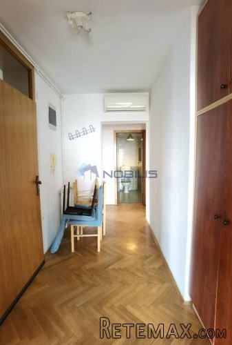 Bjelovar (Centar) 4-sobni stan, 116,75 m2 + 101,33 m2 TAVAN - 10