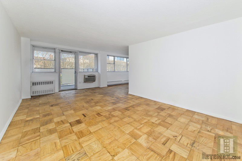 2 bedroom Apartment For Sale: 75 HENRY.. - 2