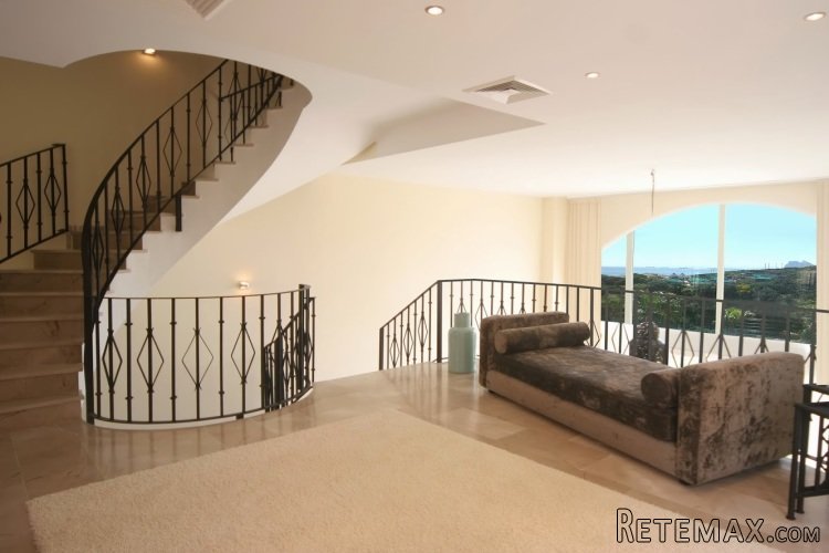 New Town House Alcaidesa reduced to sell, excellent.. - 2