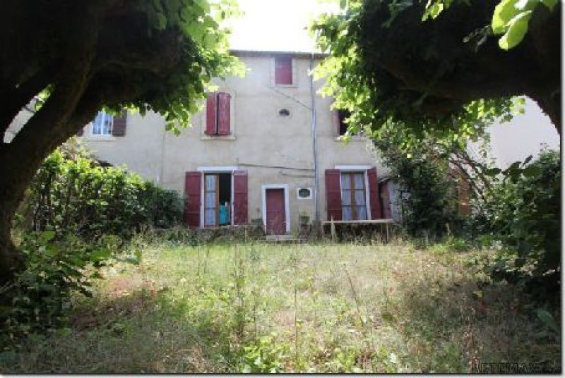 Dordogne Village Property With Garden