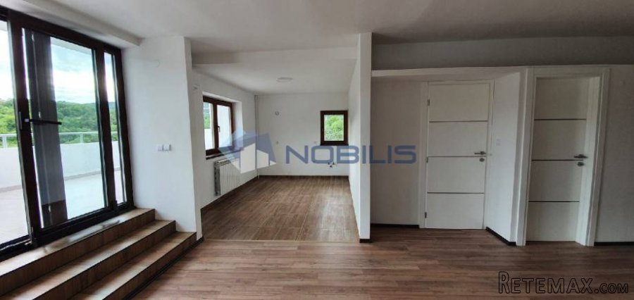 Zagreb, Mlinovi, dvoetažni stan s terasom i balkonom 156 m2 - 3