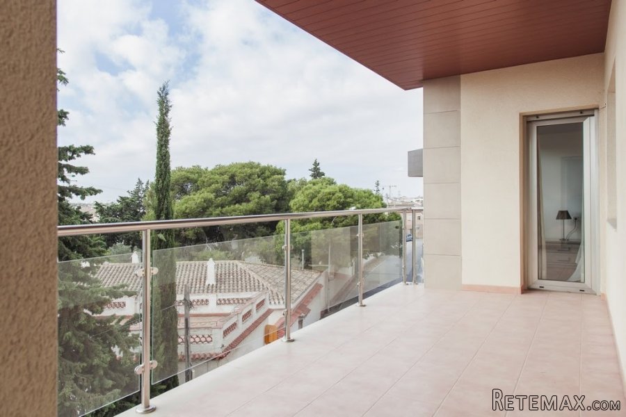 Pisos de 2 a 4 dormitorios en un exclusivo residencial de..