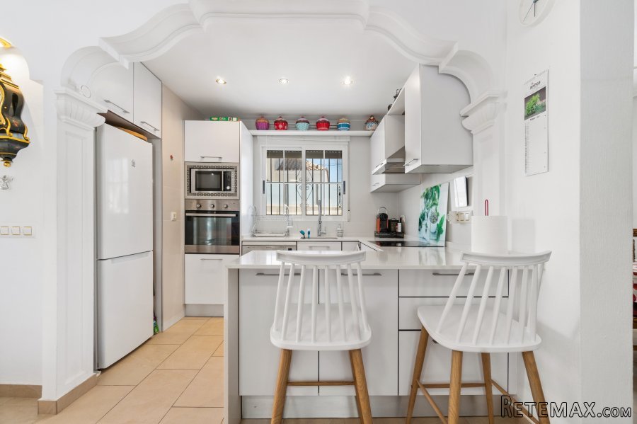 The Costa Blanca and its micro climate offer the quality of.. - 5