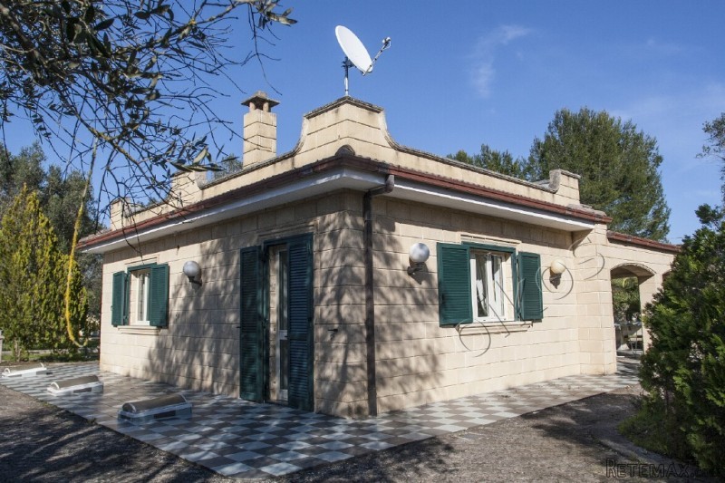 V000193, Villa In Zona Residenziale In..