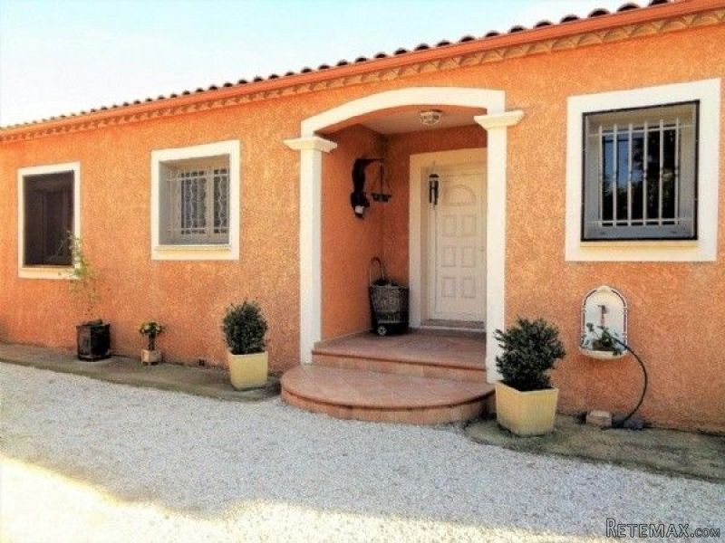 Superb Villa In Excellent Condition.. - 2