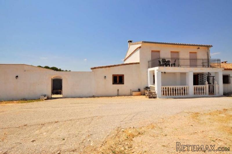 Large traditional Country House (Ref...