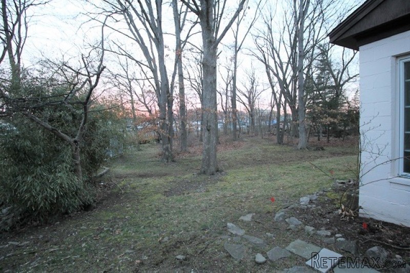 20 Splitrock Rd Norwalk, CT, 06854.. - 2