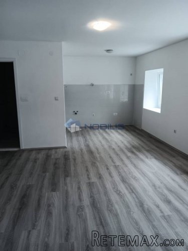 Dubrovnik, Rožat, 100m2+ pomoćni objekat 11m2 - 10