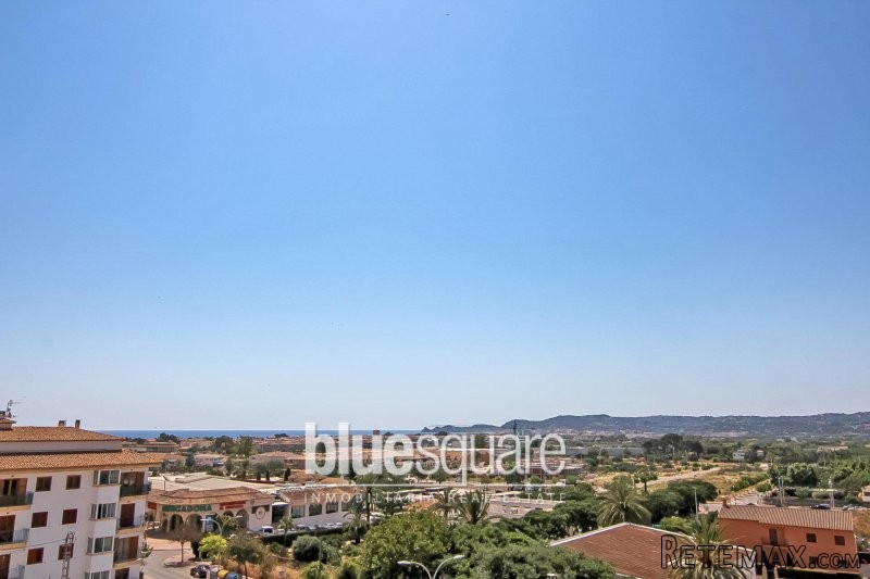 3-Bedroom Penthouse in the Old Town of..