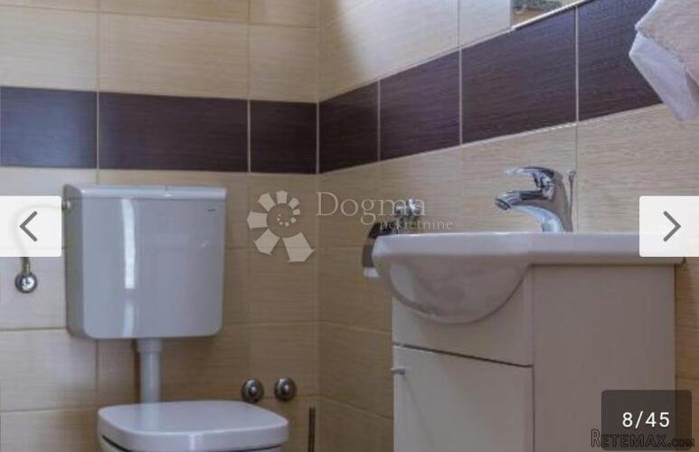 Kuća sa 6 apartmana, Umag - 3