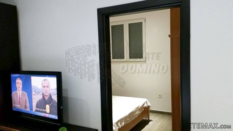 Renovirani apartman blizu mora! Njivice - 5