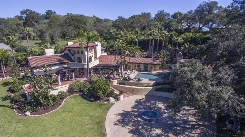 4 bedroom House For Sale: 960 Canon Rd