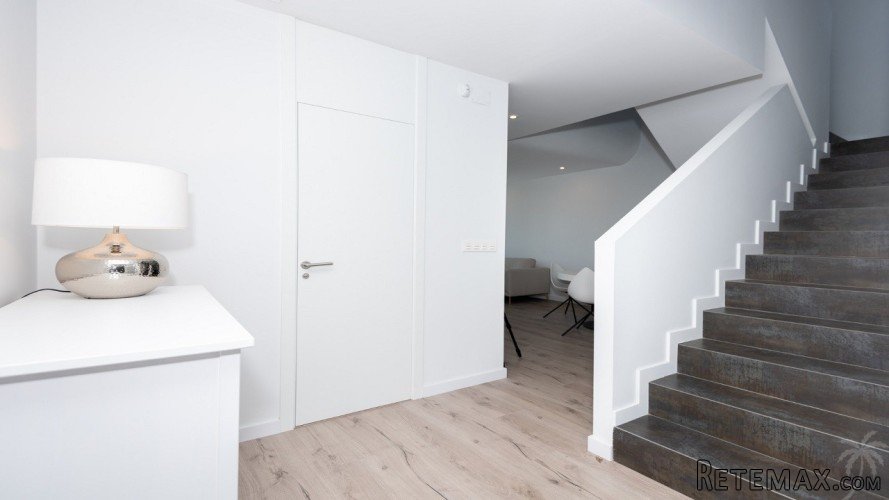 Beautiful small-scale new construction project in Torre del.. - 6