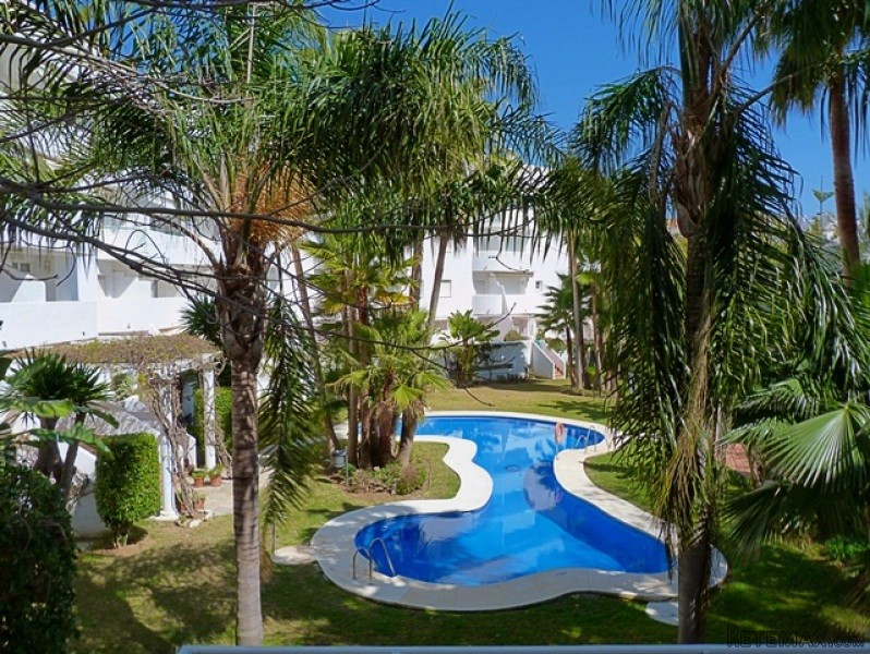 Luxury apartment on the Golden Mile - 2