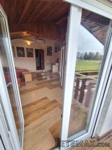Dvoetažni trosobni stan, cca 100 m² - Cugovec, Gradec
